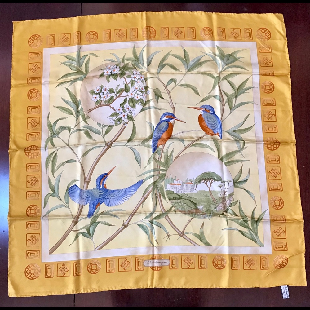 Vintage Salvatore Ferragamo Scarf